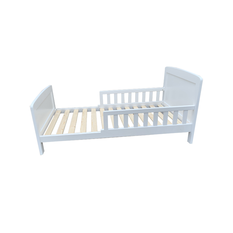 Junior bed